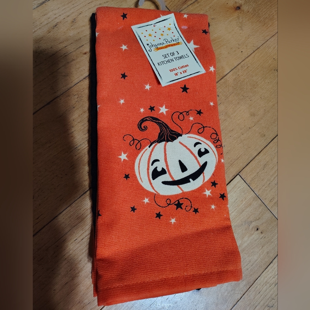 3pc Johanna Parker Halloween Pumpkin Kitchen Towel Set *Brand New With Tags*